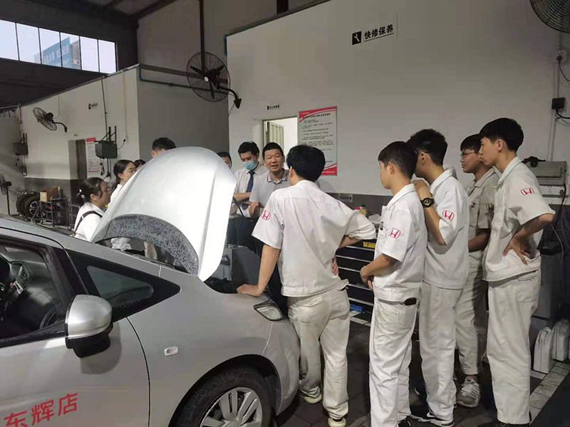 Dongfeng Honda T012 Training